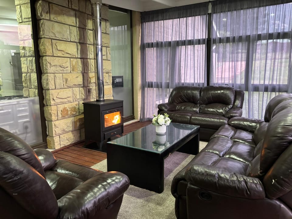 128 Clarens Golf Villa Apartment in South Africa