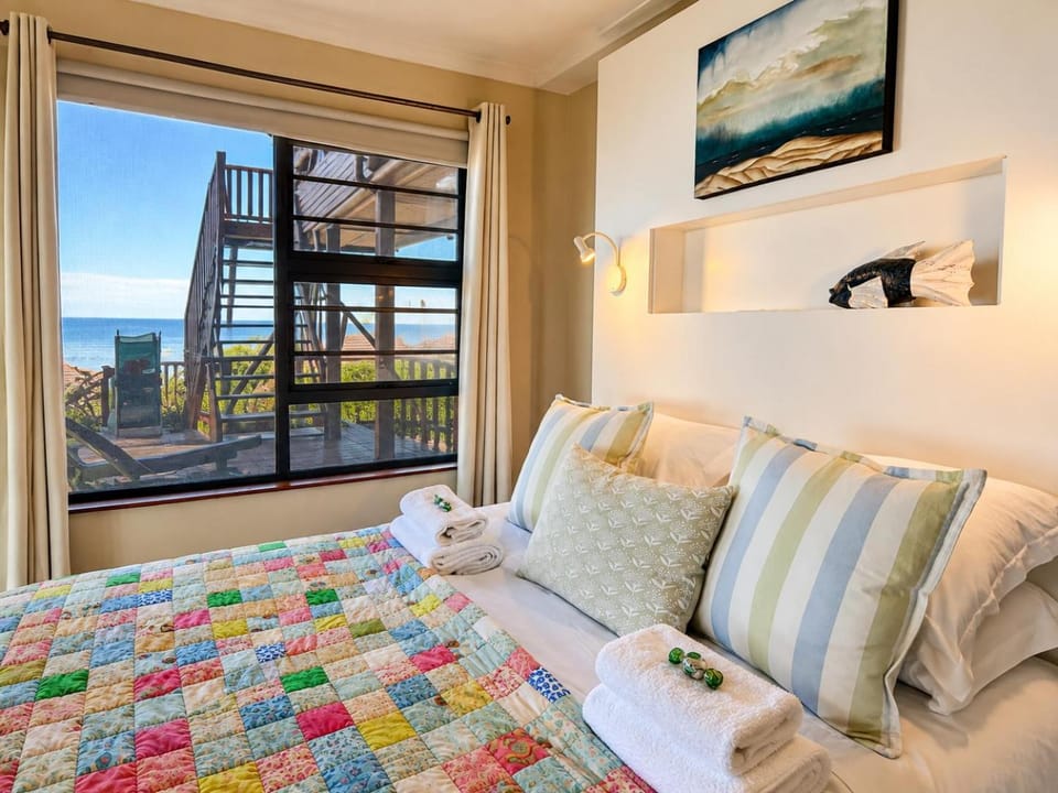 Bed, Sea view