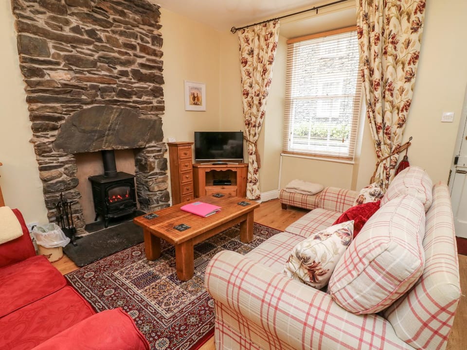 Nutkin Cottage House in Bowness-on-Windermere
