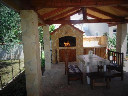 Holiday apartment Natali Sabunike - by TA Leut Agency Apartment in Zadar County