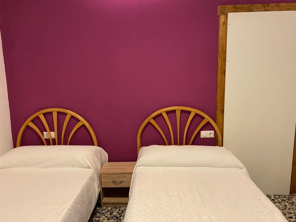 Hostal Grimaldos Bed and Breakfast in Riópar
