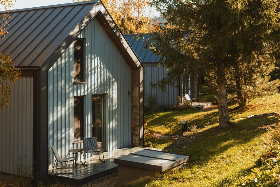 Property building, Garden, Garden view