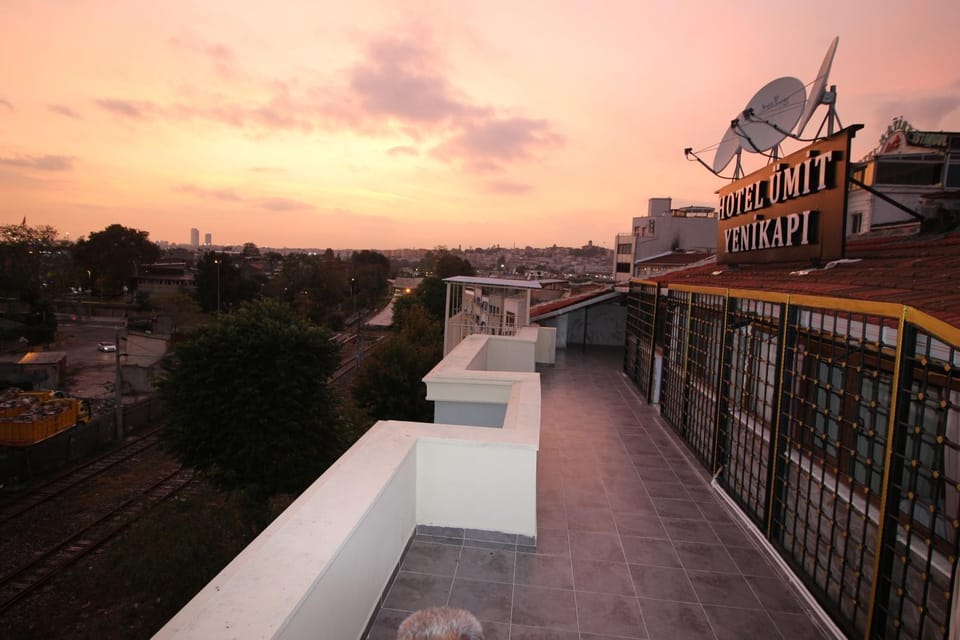 View (from property/room), Balcony/Terrace, Sunset