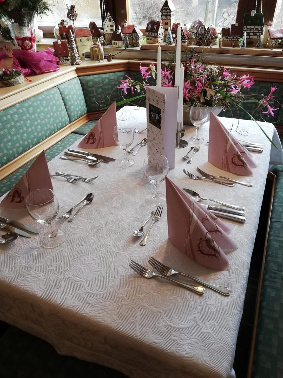 Restaurant/places to eat