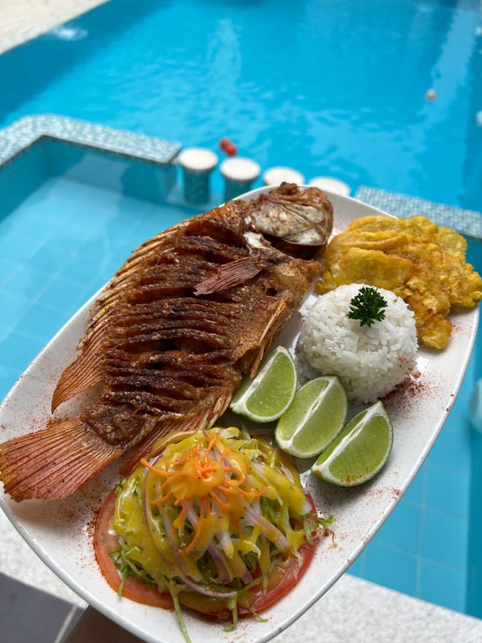 Food and drinks, Pool view, Swimming pool, Lunch