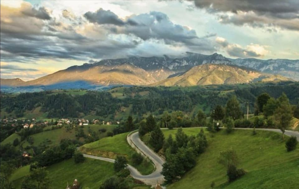 Vila Panoramic Pestera Villa in Brașov County