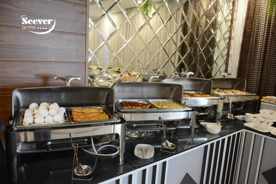 Food and drinks, Buffet breakfast
