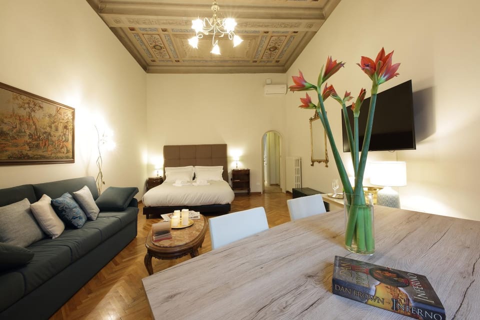 Communal lounge/ TV room, Bed, Living room, Bedroom