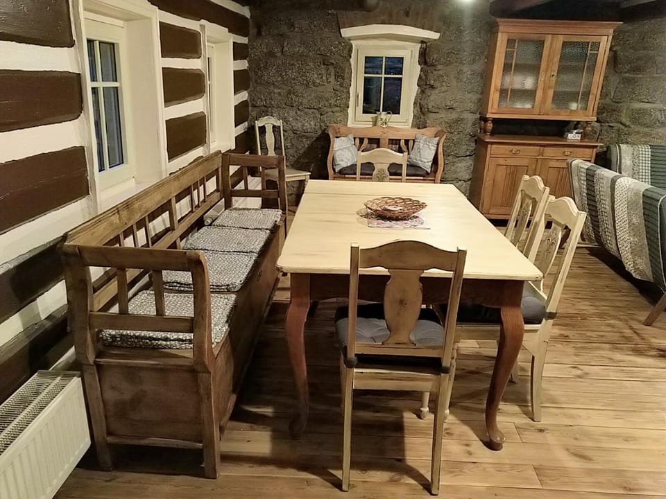 Living room, Dining area, Communal kitchen