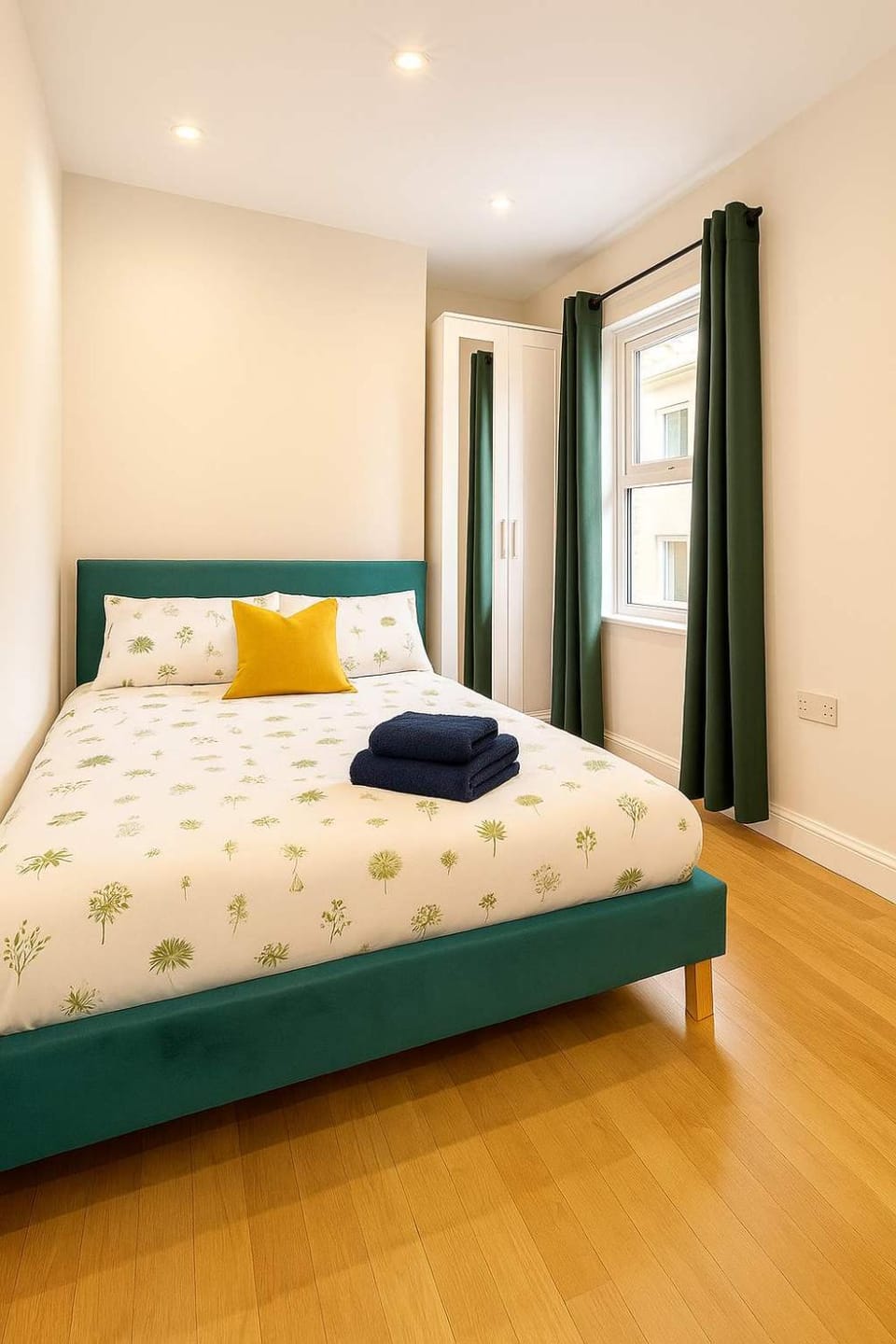 One Bedroom Apartment In City Centre Apartment in Cardiff