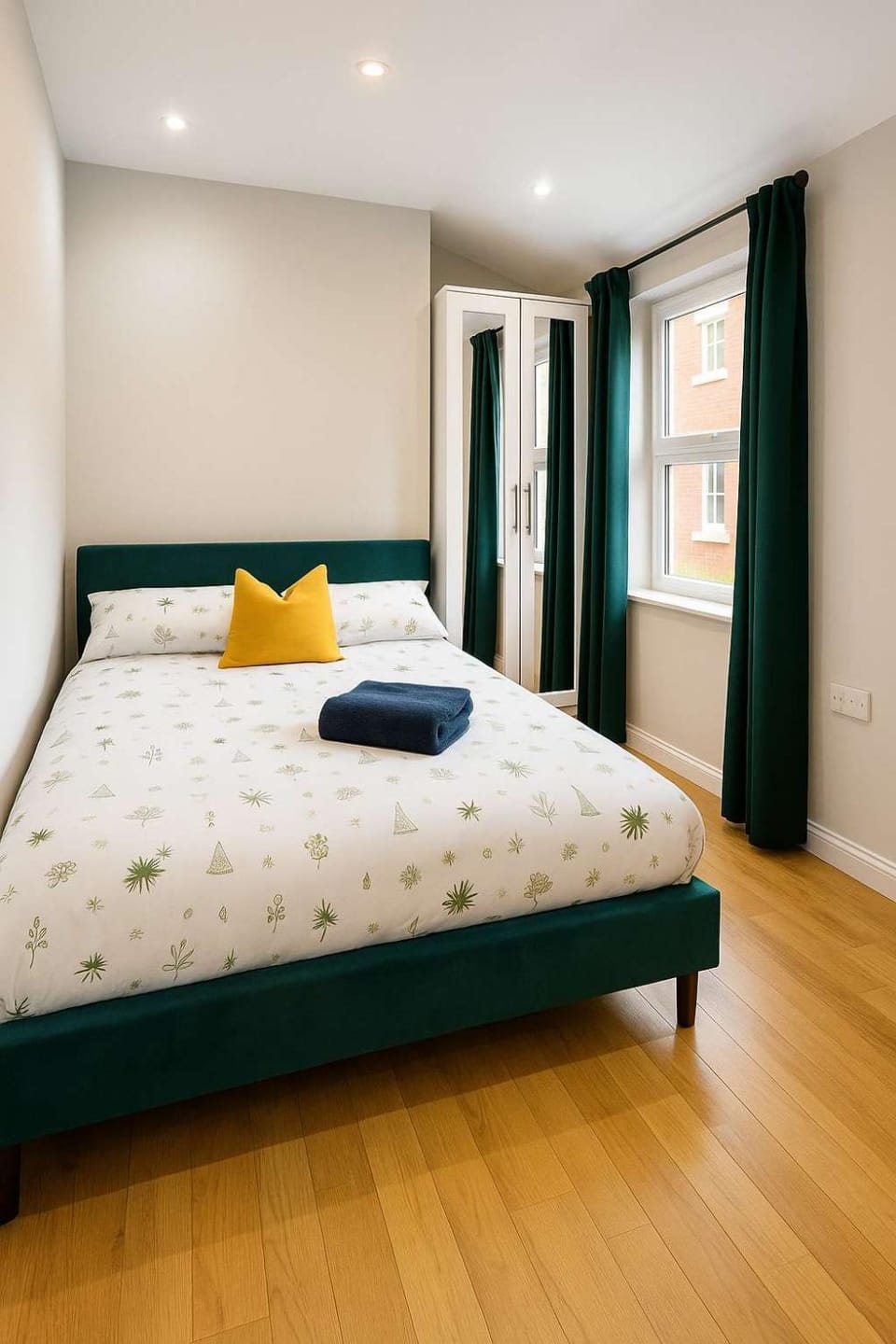 One Bedroom Apartment In City Centre Apartment in Cardiff