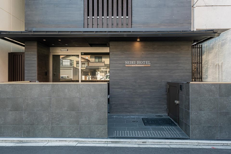Property building, Day