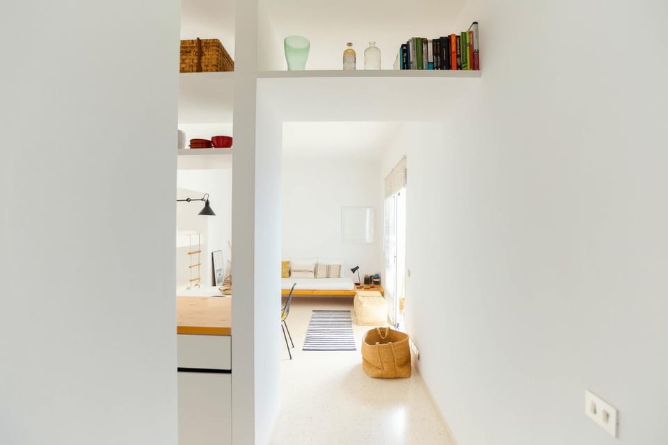 Living room, Decorative detail, Seating area, kitchen