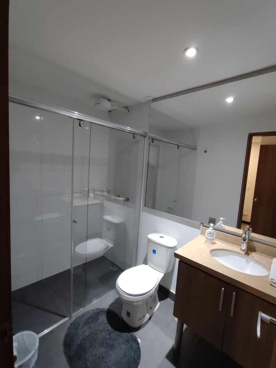 4 Apartaestudio Cedritos completo Apartment in Bogota