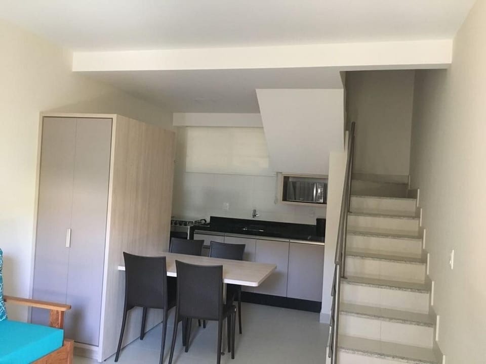Residencial Gaivotas 19 - 1 Quartos - Área nobre dos ingleses, 70m praia Apartment in Florianopolis