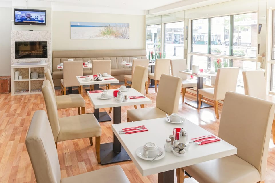 Restaurant/places to eat, Breakfast