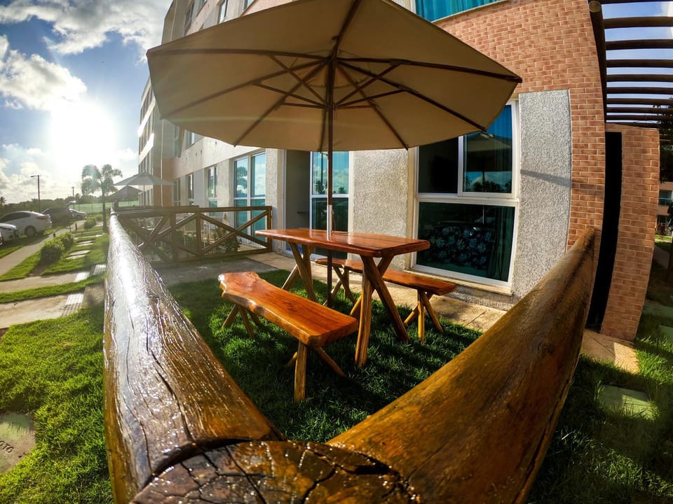 Patio, Facade/entrance