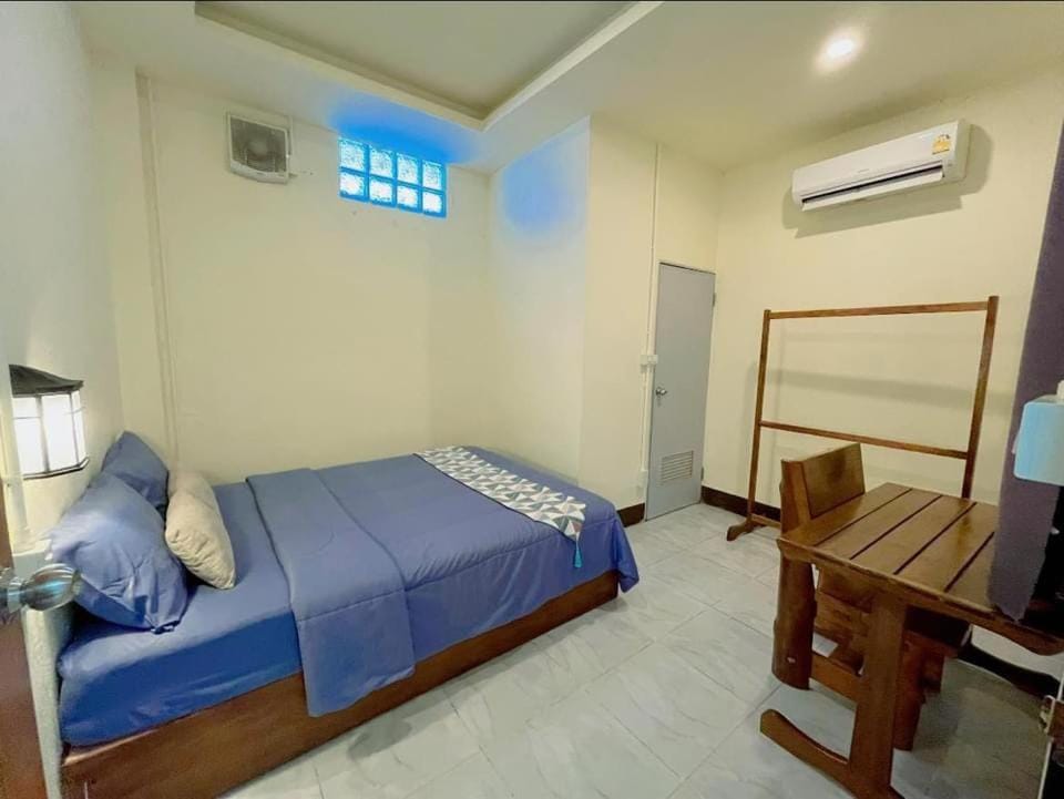 Titans House Chiang Dao Hostel in Thailand