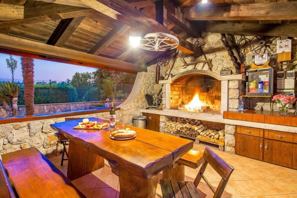 Holiday house with swimming pool Villa in Primorje-Gorski Kotar County