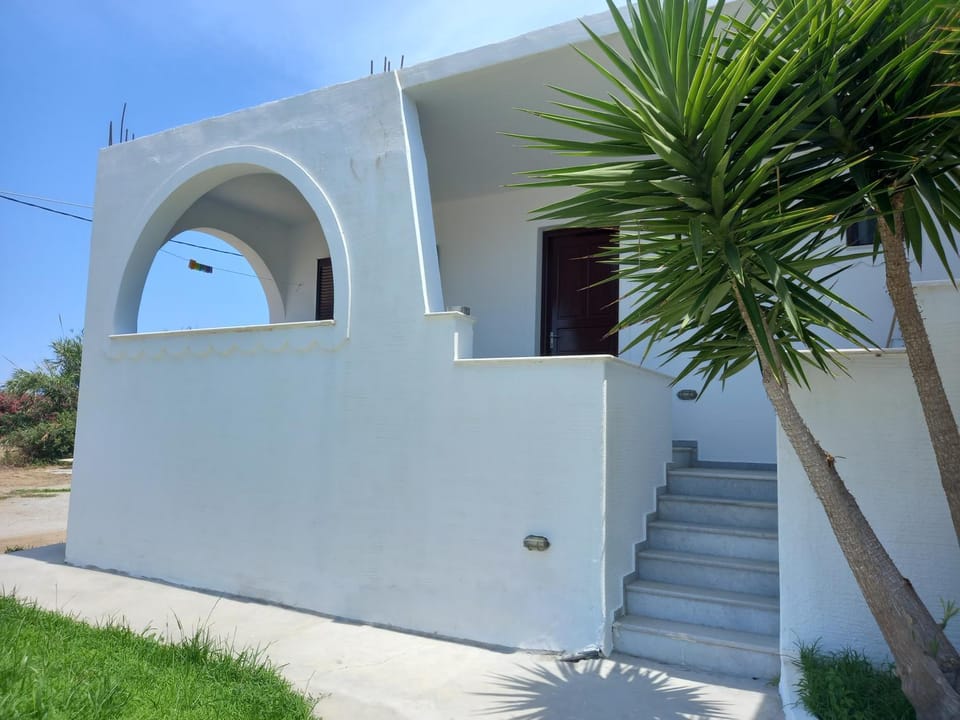 Joanna's Rooms on the Beach Apartment in Naxos, Naxos and Lesser Cyclades, Greece