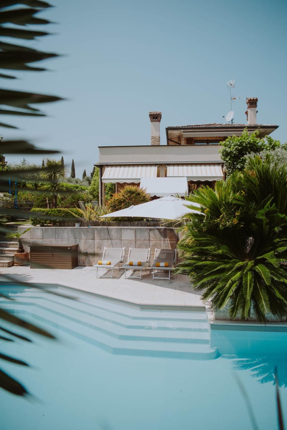 Property building, Swimming pool