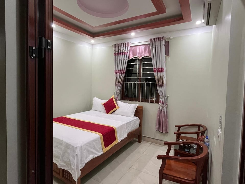 Nhà nghỉ Việt Nhật Hotel in Vietnam