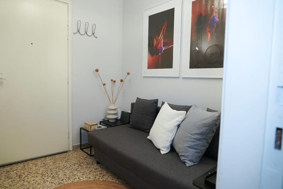 Comfy studio apartment very close to city centre Apartment in Athens