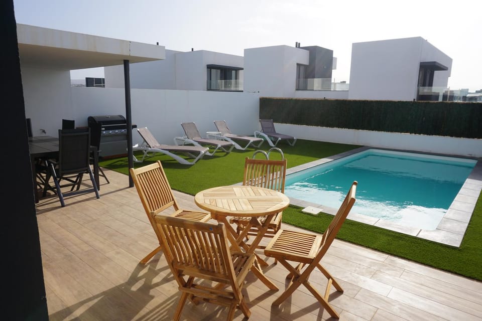 Casa Soleada Villa in Maxorata