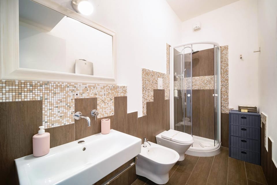 Shower, Toilet, Bathroom, bidet