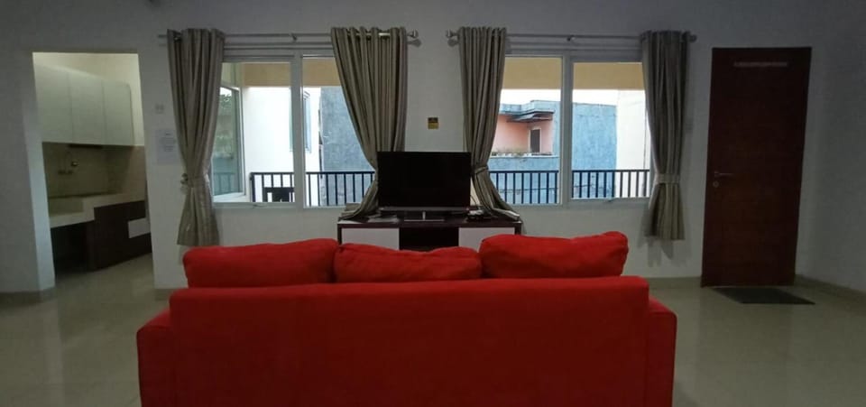 TV and multimedia, Living room, Bedroom