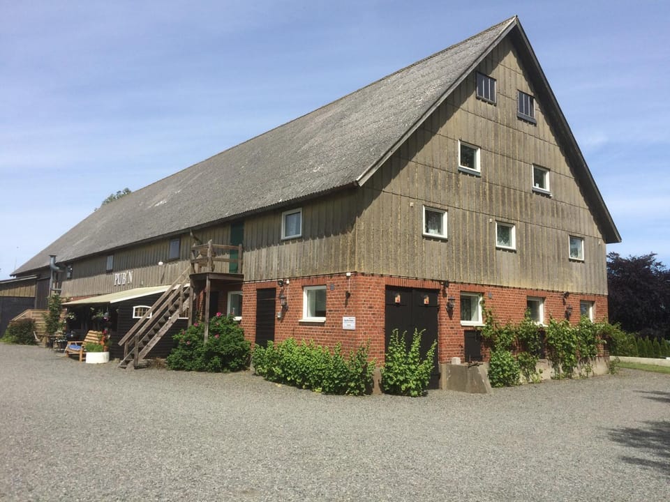 Property building, Patio, BBQ facilities