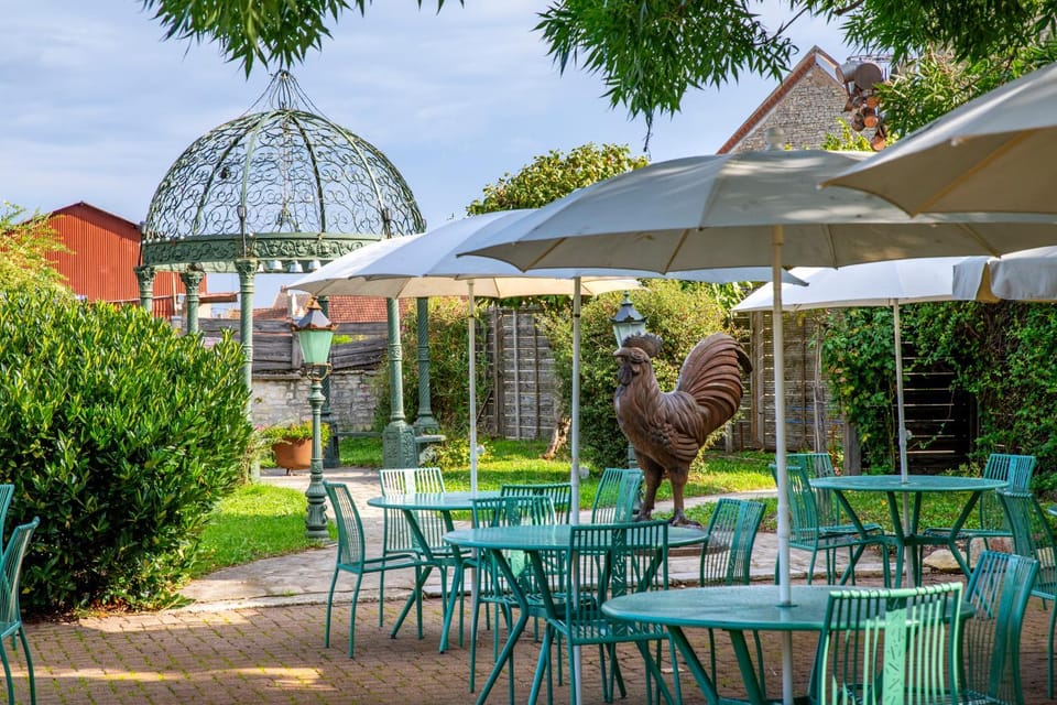 Patio, Garden view