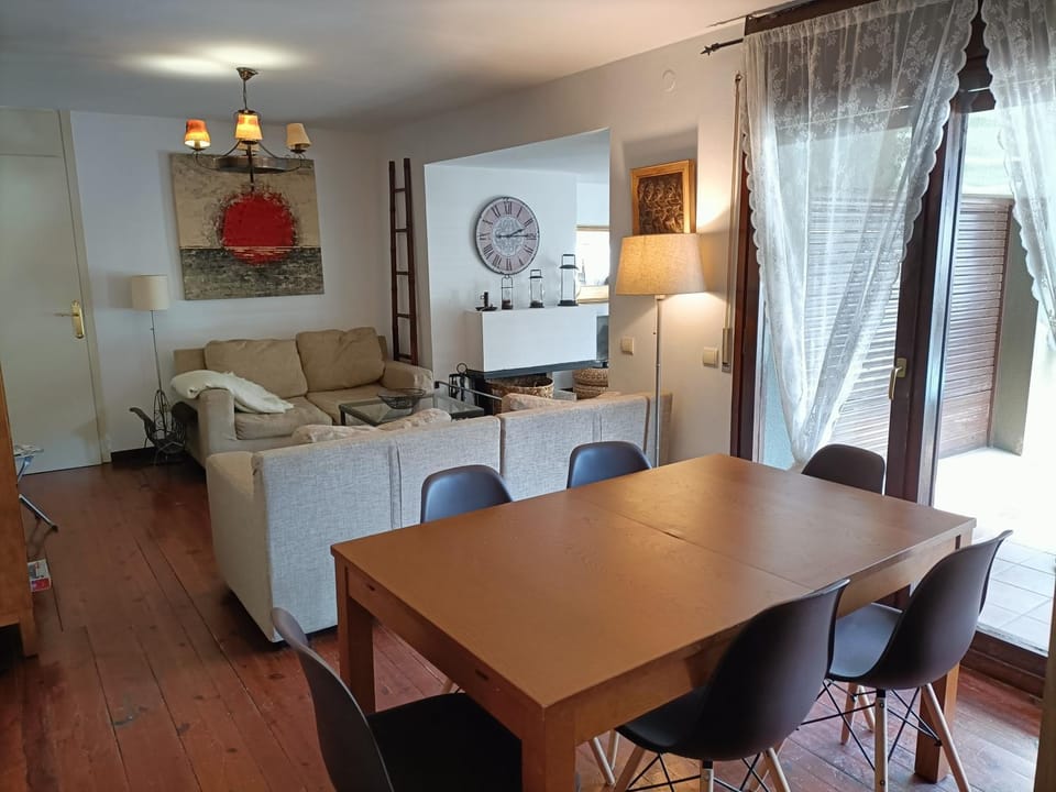 Junto a Vielha Apartamento Gausac Apartment in Vielha