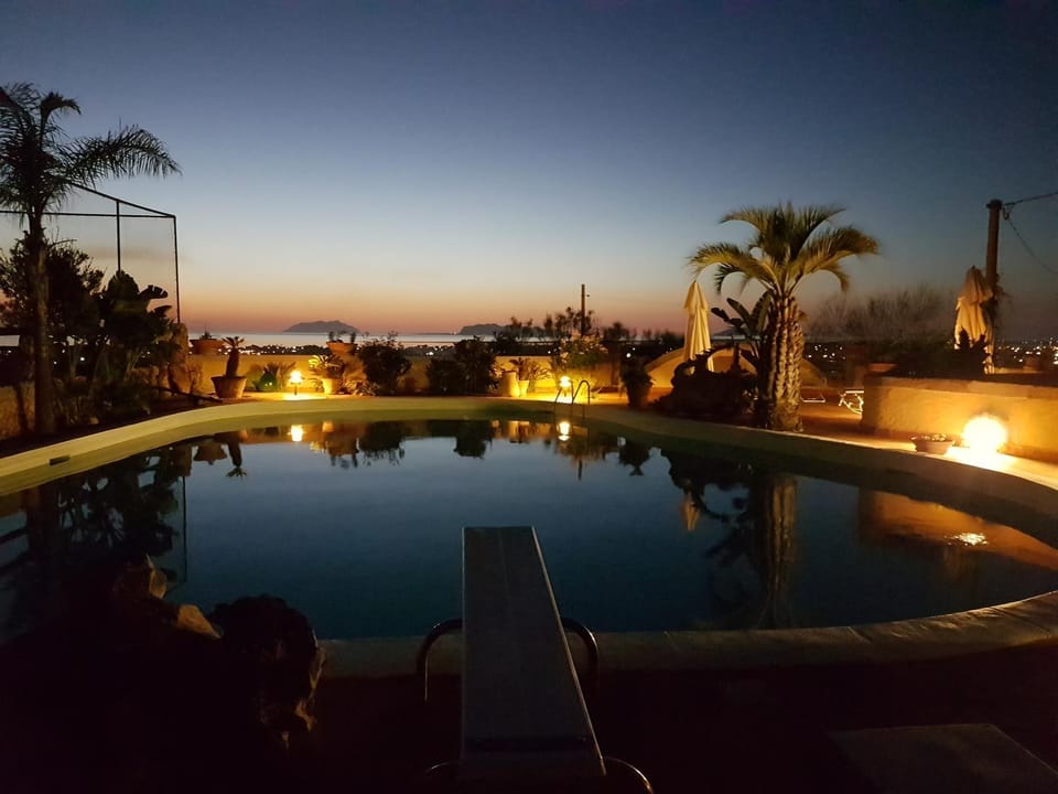 Villa Timea Piscina e Tennis Vista Isole Egadi Villa in Marsala