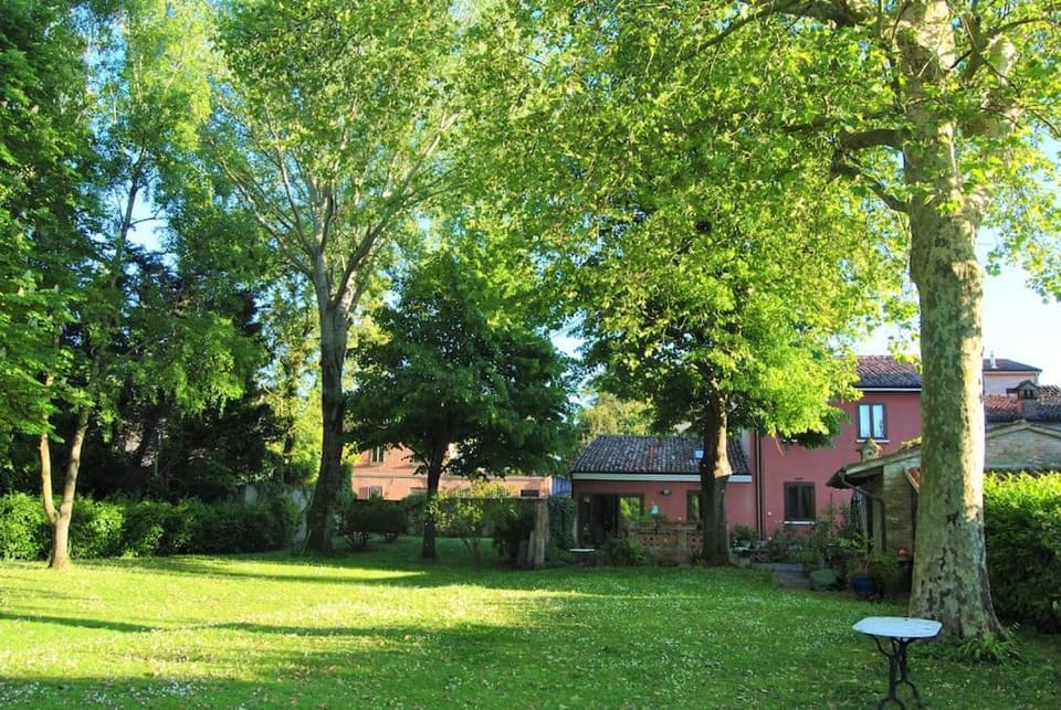 Property building, Garden view