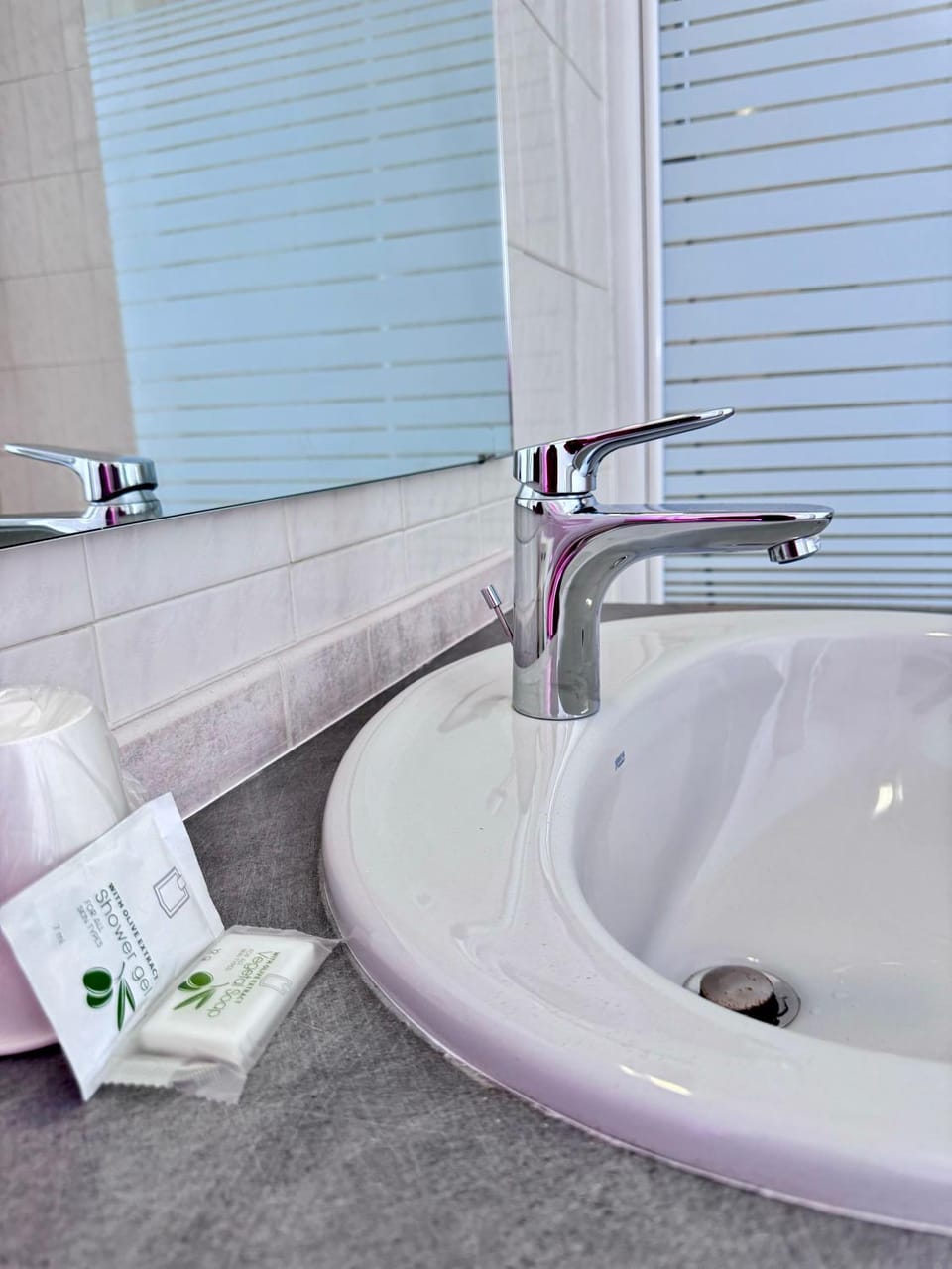 HOTEL De La Tour Saint Etienne SUD Hotel in Saint-Étienne