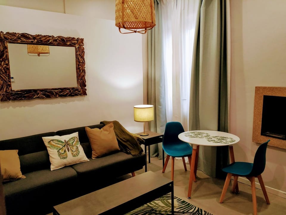 GADEIRAS SUITES - Apartamentos Turísticos de 2 llaves Apartment in Cadiz
