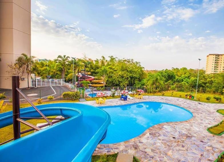 Golden Dolphin Express via Hmaster Apartment in State of Goiás