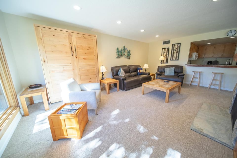 Quicksilver 1616 by SummitCove Lodging in Colorado House in Keystone