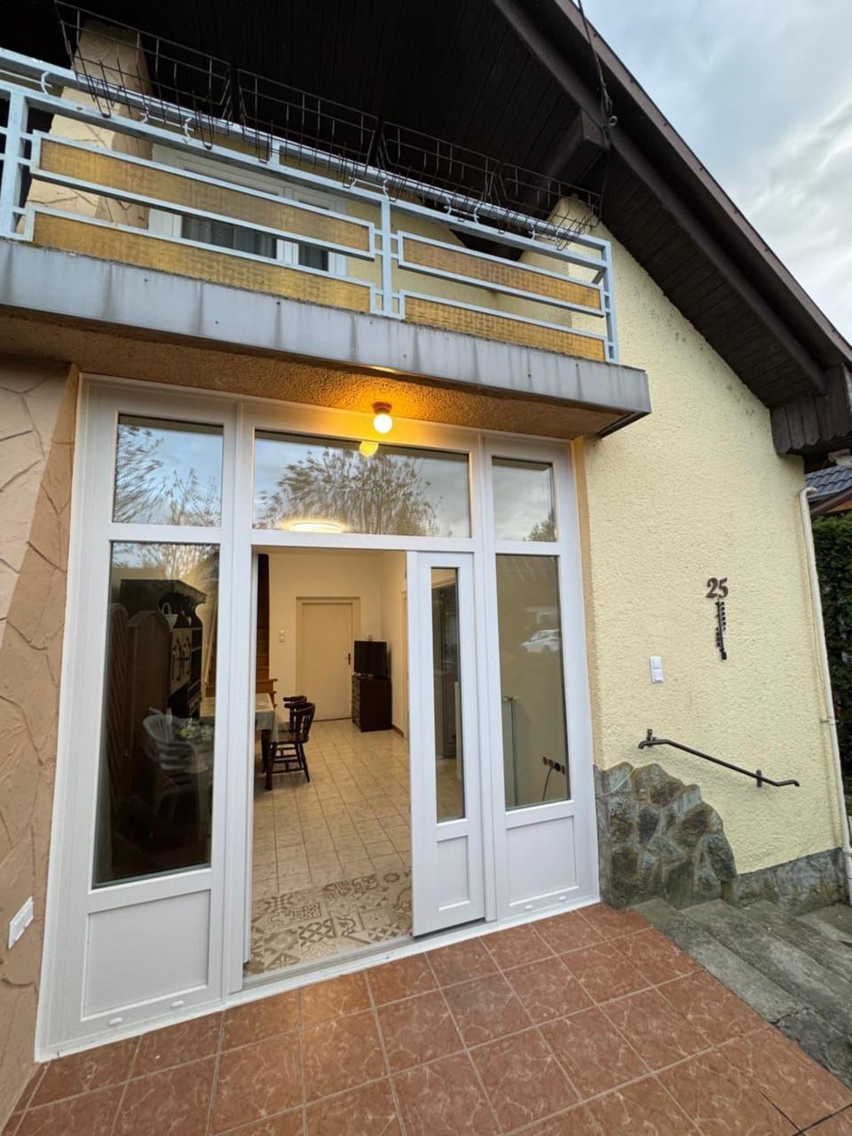 Property building, Facade/entrance