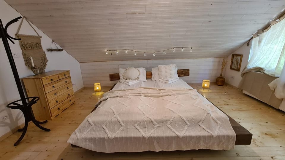 Casa de sub Munte Bed and Breakfast in Brașov County