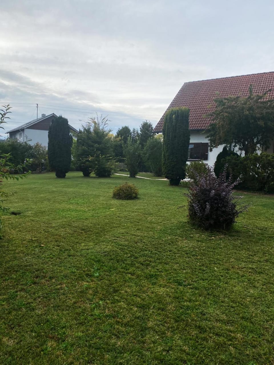 Property building, Day, Natural landscape, Garden, Garden view