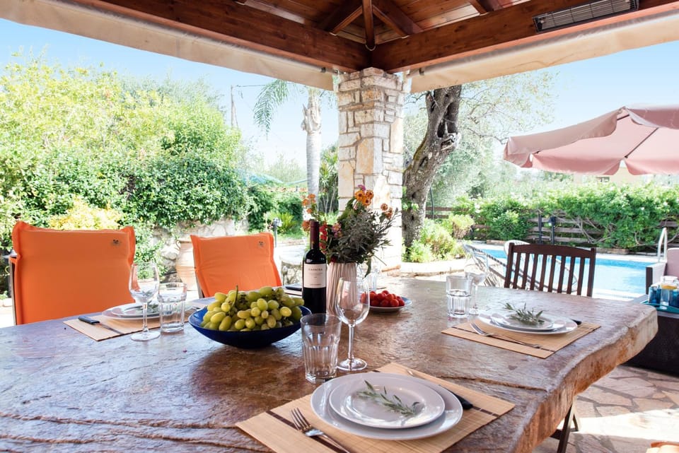 Dining area, Dinner
