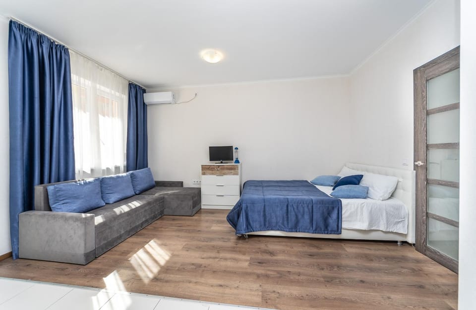 TV and multimedia, Living room, Bedroom