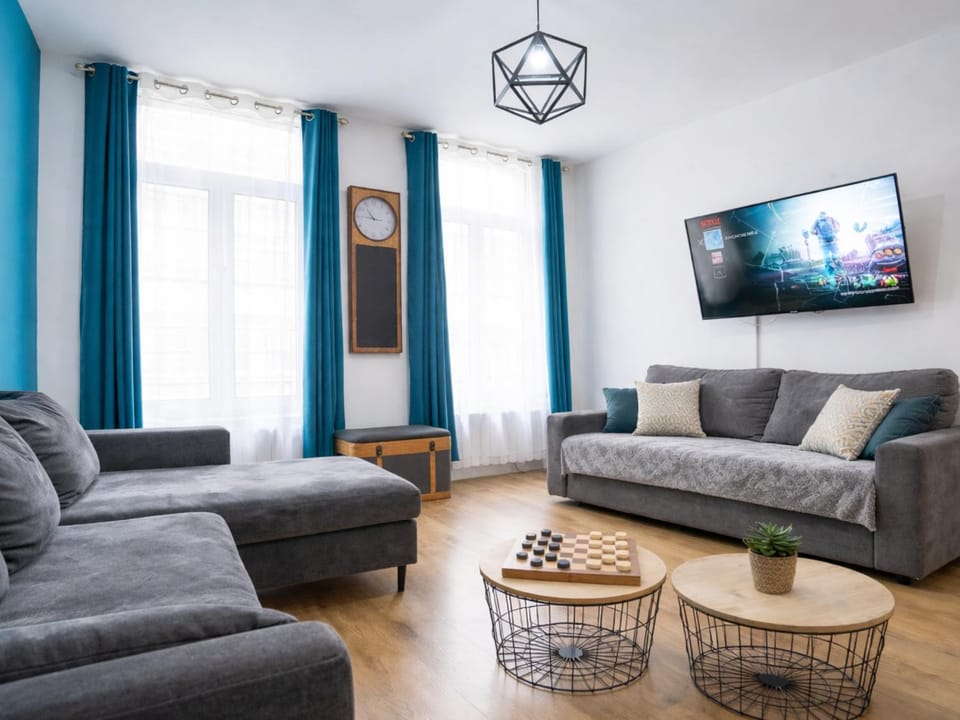 TV and multimedia, Living room