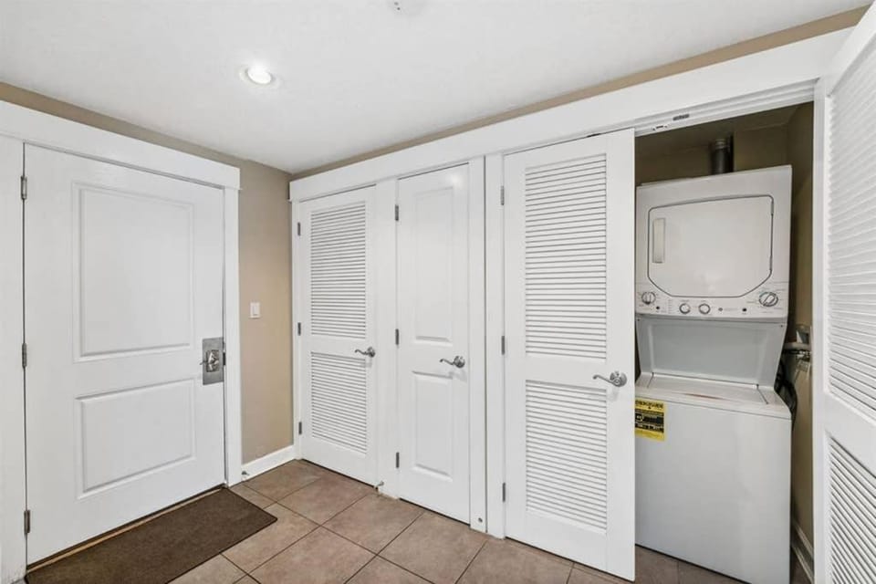Grand Panama Beach Resort with ocean view Apartment in Panama City Beach