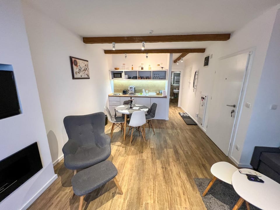 Living room, kitchen