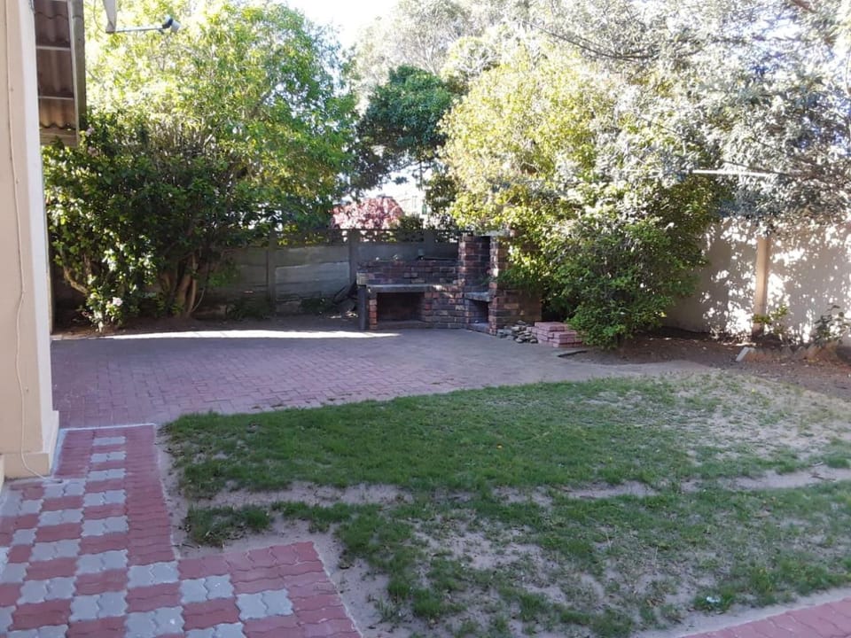 Yonz Self Catering Units Bed and Breakfast in Port Alfred