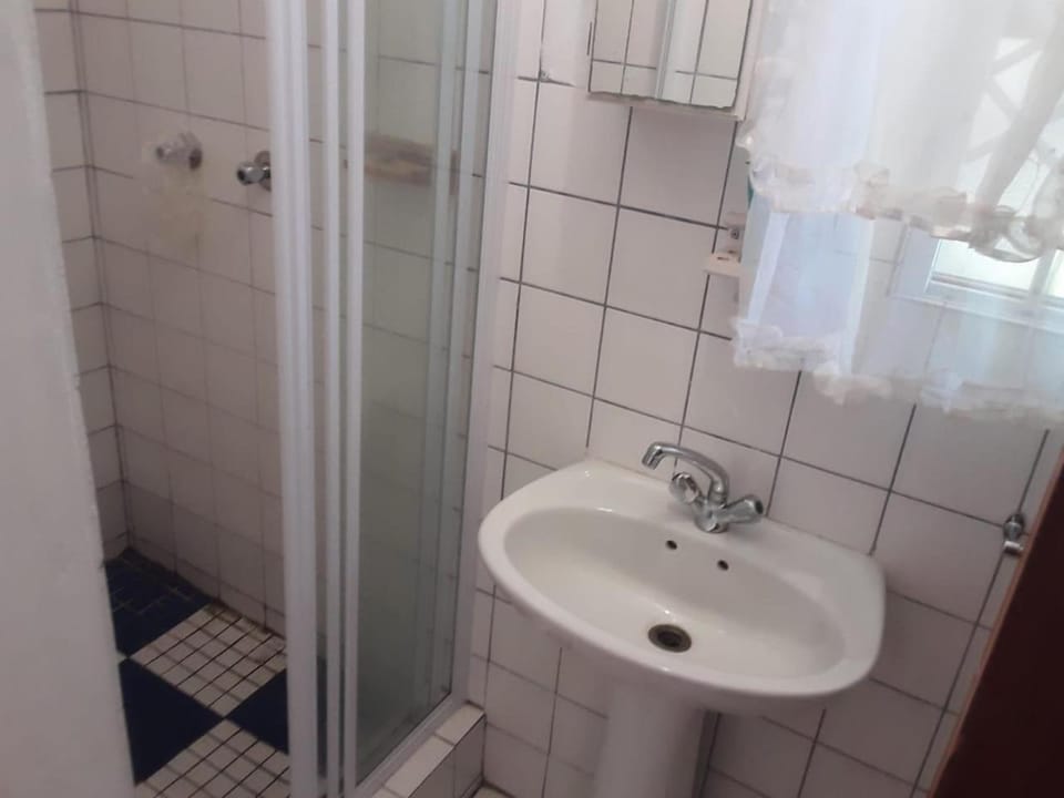 Yonz Self Catering Units Bed and Breakfast in Port Alfred