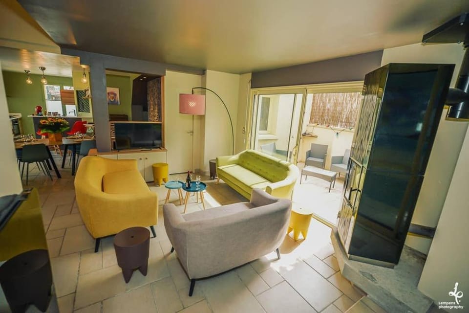 Maison PISCINE INTERIEURE et GARAGE Villa in Troyes